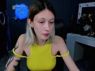 isa-luxury on CamSoda 