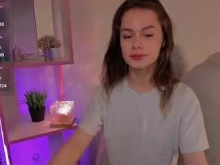 isabella-candy on CamSoda 