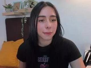 isabellaa-jadee on CamSoda 