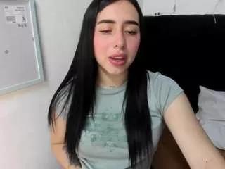 isabellaa-jadee on CamSoda 