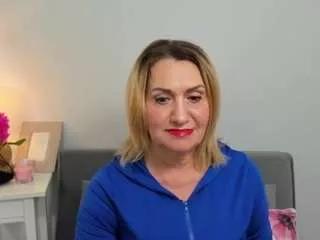 isabellahotty on CamSoda 
