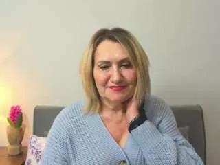 isabellahotty on CamSoda 