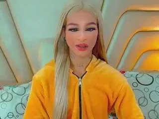 Freechat isabellalatingirs on CamSoda