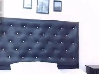 Offline ivorynoir on CamSoda