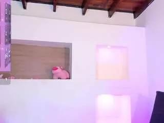ivybliss8 on CamSoda 