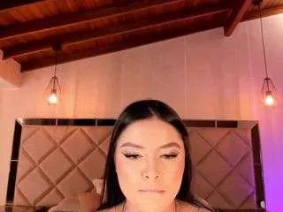 ivyjonesx on CamSoda 