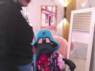 Freechat jade-jones-a on CamSoda