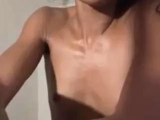 jasmiire on CamSoda 