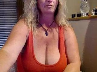 jennadeluxe on CamSoda 