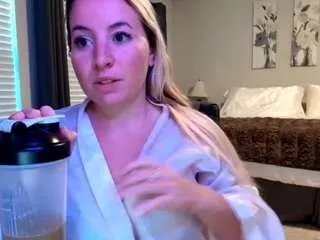 Offline joneskali98 on CamSoda