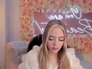 juanitaclay on CamSoda 