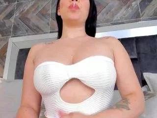 julietawild on CamSoda 