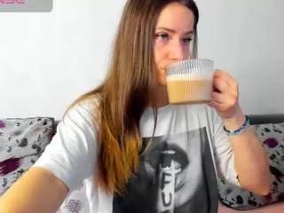 kairagold on CamSoda 