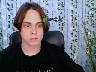karl-mans on CamSoda 