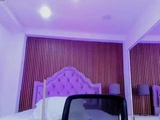 Freechat karliee-klosss on CamSoda