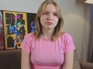 Freechat kathierhinebolt on CamSoda