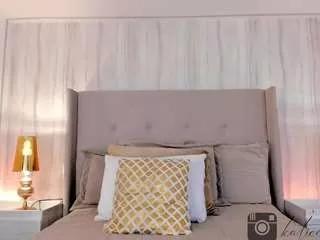 katiecruz on CamSoda 