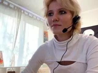 katiefenning on CamSoda 