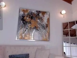 Freechat katienolan on CamSoda