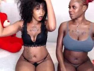 kattiebirdie on CamSoda 