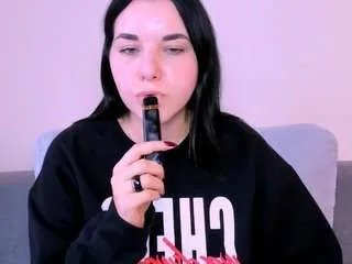 Offline kattyree18 on CamSoda