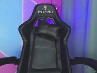 katyhanderson on CamSoda 
