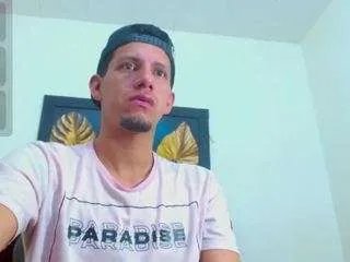 Offline kevin-fox on CamSoda