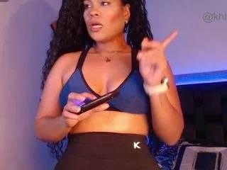 khloesmalls on CamSoda 