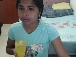 kiara-williambk on CamSoda 