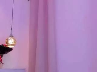 kikievega on CamSoda 