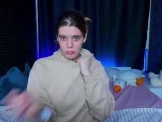 kikikrash on CamSoda 