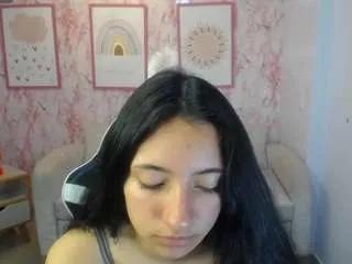 Freechat kilye-ch on CamSoda