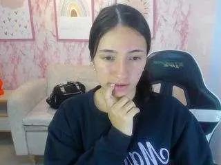 Freechat kilye-ch on CamSoda
