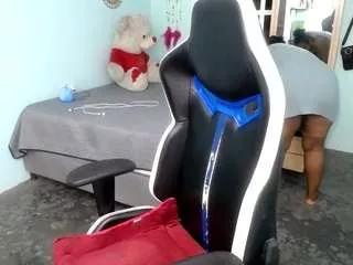 kimberlndiana on CamSoda 