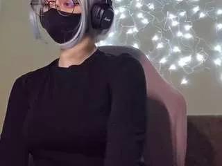 kimtoti on CamSoda 