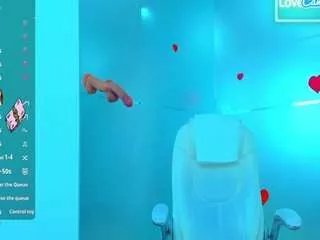 Freechat kinkyofficee on CamSoda