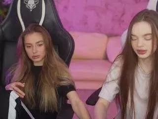 kira054 on CamSoda 