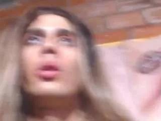 Offline kloedolll on CamSoda