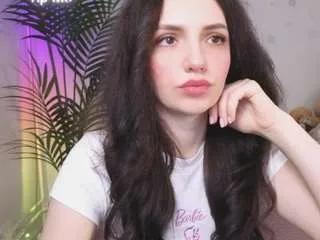 Offline kris-kiskis on CamSoda