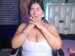 kriss-sweetboobs on CamSoda 