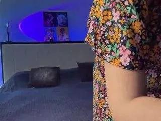 kristalnight on CamSoda 