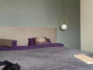 kristalnight on CamSoda 