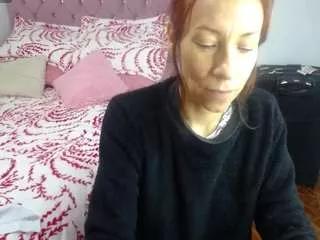kristin-doll on CamSoda 