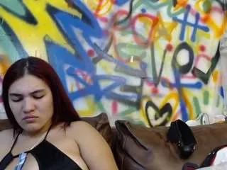 Freechat kyliebenson on CamSoda