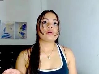 Offline kylieloove on CamSoda