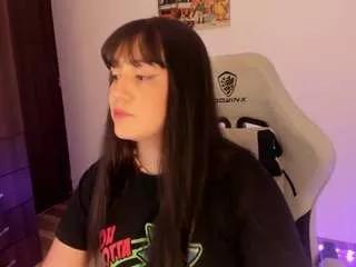 lachicalaura on CamSoda 