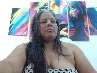 lady-chubby on CamSoda 