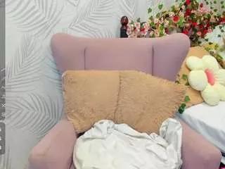 lasly-fox on CamSoda 