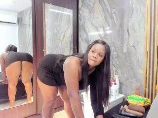 laurasaenz01 on CamSoda 