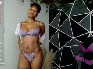 lauren-moon1 on CamSoda 